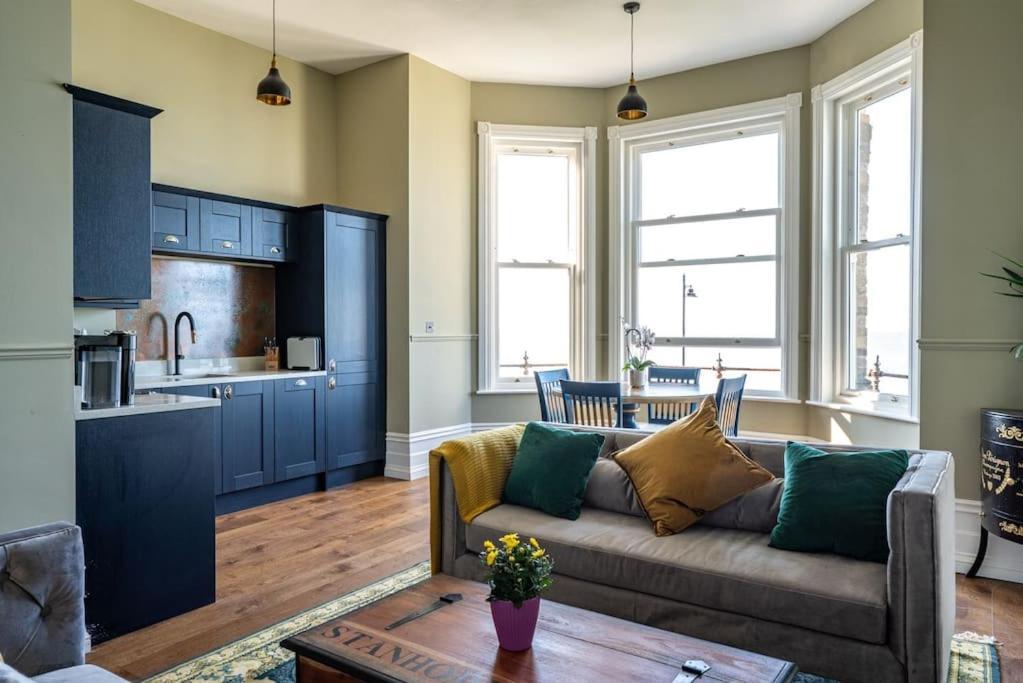Beachfront Luxury Home With Spectacular Sea Views Herne Bay Esterno foto